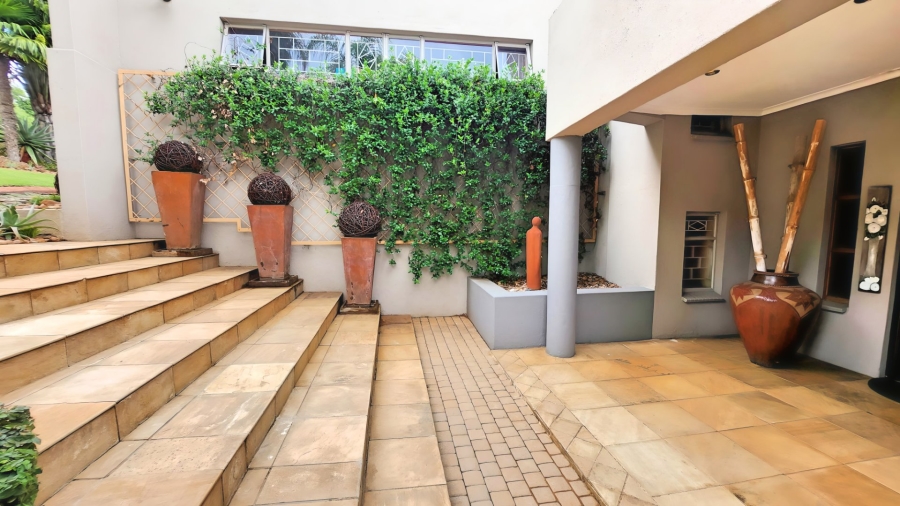 5 Bedroom Property for Sale in Doringkruin North West